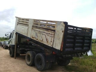 ขายดาวน์ Mitsubishi Turbo FN527M-TF2xxx เครื่อง 6D16-TF2xxx กระบะดั้มสามมิตรลอนเฉียงจดปี 38