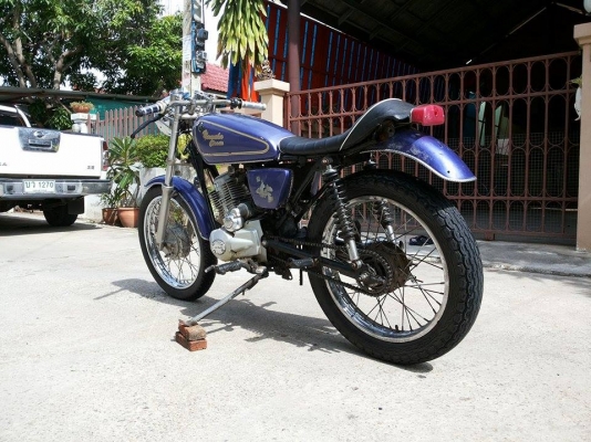 Cafe 200cc. Cafe 200cc.