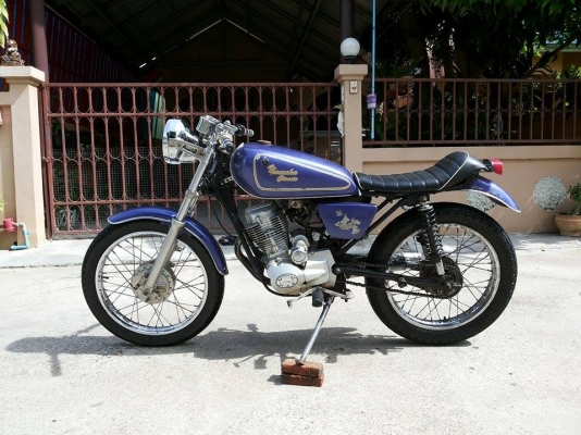 Cafe 200cc. Cafe 200cc.