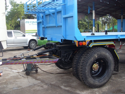 * ขายลูกพ่วง 2 เพลายาว 6.50 เมตร กว้าง 2.50  ขาย 280,000.-