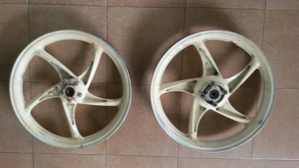 ขาย ล้อแม็ก HONDA ใส่ LS  ก้านบิด