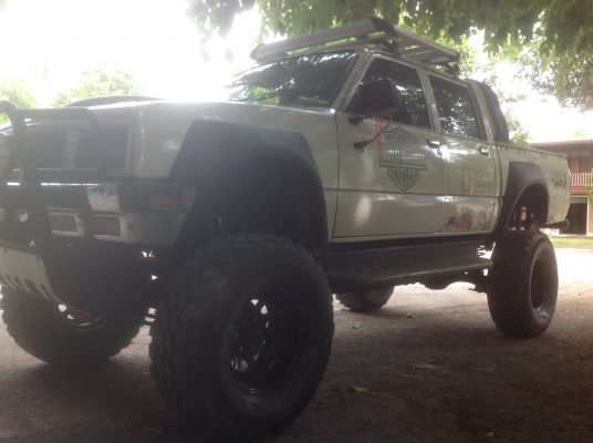 ขาย KB สี่ประตู ยกสูง เครื่อง 4JB1 2800 c.c เทอร์โบ ยาง 35 ขอบ 16นิ้ว แอร์เย็น พาวเวอร์. พร้อมลุยคับ ขาย KB สี่ประตู ยกสูง เครื่อง 4JB1 2800 c.c เทอร์โบ ยาง 35 ขอบ 16นิ้ว แอร์เย็น พาวเวอร์. พร้อมลุยคับ