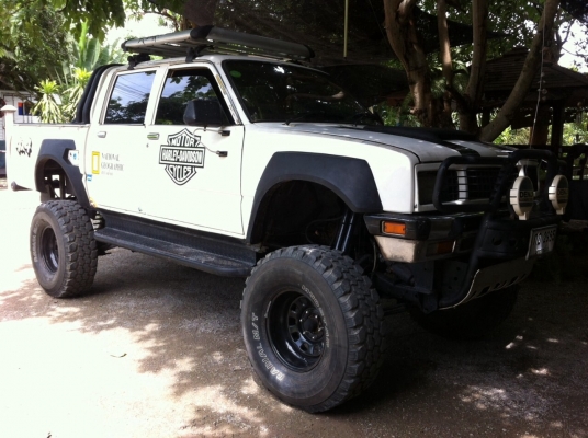 ขาย KB สี่ประตู ยกสูง เครื่อง 4JB1 2800 c.c เทอร์โบ ยาง 35 ขอบ 16นิ้ว แอร์เย็น พาวเวอร์. พร้อมลุยคับ ขาย KB สี่ประตู ยกสูง เครื่อง 4JB1 2800 c.c เทอร์โบ ยาง 35 ขอบ 16นิ้ว แอร์เย็น พาวเวอร์. พร้อมลุยคับ