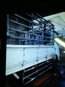 หกล้อ อีซูซุ NMR130แรงปี52 ประกันชั้น1 ทะเบียนพร้อมโอน