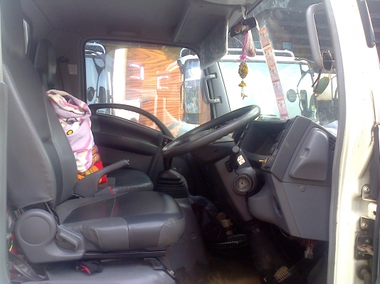 หกล้อ อีซูซุ NMR130แรงปี52 ประกันชั้น1 ทะเบียนพร้อมโอน