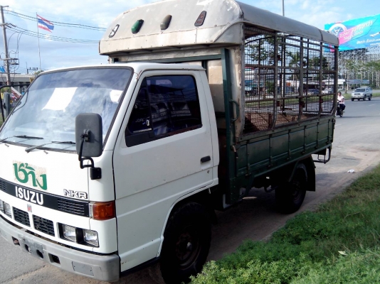 ขายด่วน ISUZU NKR 4 ล้อใหญ่ สภาพสวยมาก พร้อมใช้