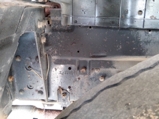 ขายด่วน ISUZU NKR 4 ล้อใหญ่ สภาพสวยมาก พร้อมใช้