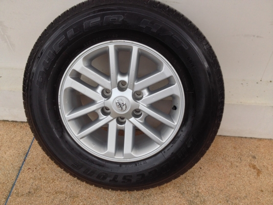 ล้อแม็ก Vigo Champ, Fortuner วีโก้แชมป์ ฟอจูนเนอร์ พร้อมยาง 265-65-17