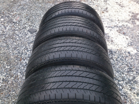 ขายแม็ก 5รู114 หน้า7.5 หลัง9 นิ้วขอบ17 พร้อมยางDUNLOP215/55R17 ยางสัปดาห์ที่36ปี12 ดอกยางลึกเท่ากันสวยๆ จำนวน 1 ชุด