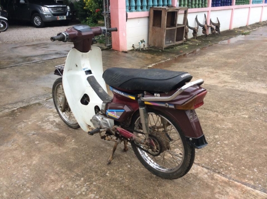 ดรีมตูดเป็ดสภาพดีราคาถูกขาย5800บาท