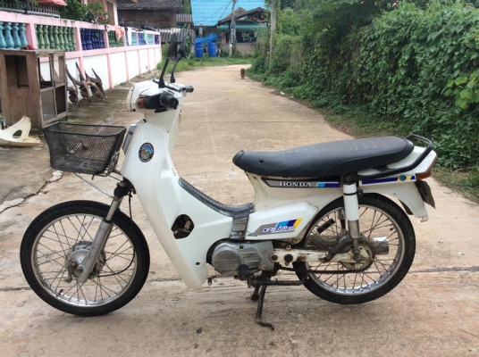 ดรีมคุรุขาวราคาถูกๆ6500บาท