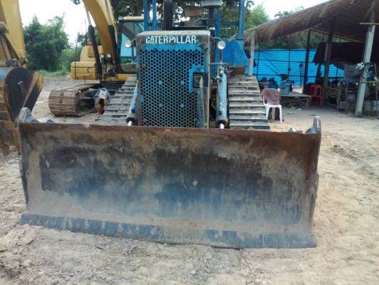 **390,000 บ.ต่อรอง**ขาย รถแทร็กเตอร์ BULLDOZER CATERPILLAR D4H ตีนไก่ เครื่องเดิม CAT3204 4สูบ 90HP เครื่องดีสตาร์ทติดง่าย แรงดี ปั้มดี แรง สป็อคเก็ตลอย ช่วงล่าง70\% แทร็กดีครบ โซ่ดี โรลเลอร์ครบ ใบดันดีไม่ผุ ทำงานดี สีสันพอใช้ บอดี้โดยรวมโอเคเลย รถใช้งานทำ **390,000 บ.ต่อรอง**ขาย รถแทร็กเตอร์ BULLDOZER CATERPILLAR D4H ตีนไก่ เครื่องเดิม CAT3204 4สูบ 90HP เครื่องดีสตาร์ทติดง่าย แรงดี ปั้มดี แรง สป็อคเก็ตลอย ช่วงล่าง70\% แทร็กดีครบ โซ่ดี โรลเลอร์ครบ ใบดันดีไม่ผุ ทำงานดี สีสันพอใช้ บอดี้โดยรวมโอเคเลย รถใช้งานทำ