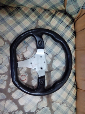 ขายพวงมาลัย 300บาท