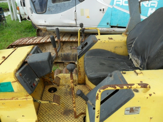 Komatsu D2-6,แทรคเตอร์,ดันดิน,พร้อมใช้