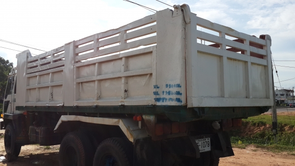 ขายด่วนไอ้หลงสองเพลาดั้มสภาพพร้อมใช้สุดๆFN527MAโทร0843923995