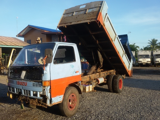 ISUZU NRR12D เครื่อง6BG1 175 cc