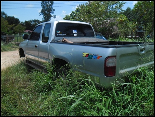 โตโยต้าไทเกอร์ ตัวสูง มีเครื่อง ไม่มีเกียร์ โตโยต้าไทเกอร์ ตัวสูง มีเครื่อง ไม่มีเกียร์