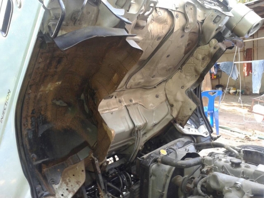 ขาย NKR 4ล้อ ปี44 ห้างแท้