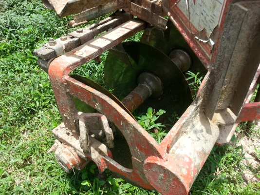 ขายผานพรวน 5x22  BFT แกนเล็กไถได้ลึก พร้อมใช้งาน ตั้งแต่ 34-47Hp.