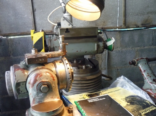 ขายเครื่องเจียร Tool and cutter grinder ขายเครื่องเจียร Tool and cutter grinder