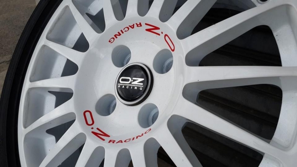 OZ Racing ขอบ 16 4รู100 พร้อมยางปี12