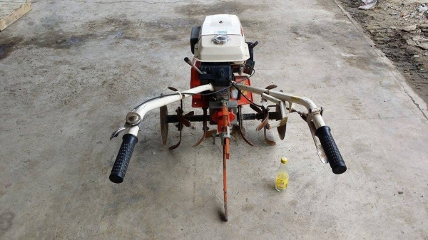 รถพรวนดินเดินตาม KUBOTA Super Midy เก่าญี่ปุ่น พร้อมชุดพรวนดิน สภาพดี รถพร้อมทำงาน รถพรวนดินเดินตาม KUBOTA Super Midy เก่าญี่ปุ่น พร้อมชุดพรวนดิน สภาพดี รถพร้อมทำงาน