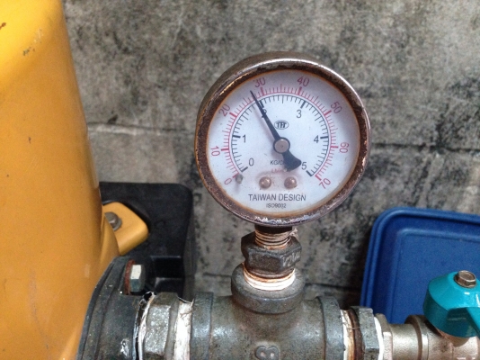 ขายปั้มน้ำอัตโนมัติ Mitsubishi 100 W สภาพสวย พร้อมใช้งาน ผลิตปี 2554 ตรวจเช็คแรงดันเรียบร้อย ไม่มีรั่วซึม