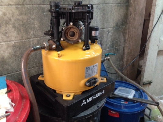 ขายปั้มน้ำอัตโนมัติ Mitsubishi 100 W สภาพสวย พร้อมใช้งาน ผลิตปี 2554 ตรวจเช็คแรงดันเรียบร้อย ไม่มีรั่วซึม