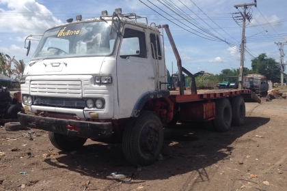 ขาย เทลเลอร์ นิสสัน UD 2 เพลา คานใหญ่ ครัชซีใหญ่ ยางใช้งานได้ดี เครื่องCW41 เทอร์โบ หางเทลเลอร์ มีไม้ปูพื้นพร้อมใช้ หมายเหตุ เดิมๆทั้งหมด