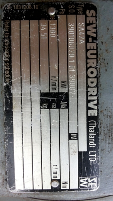 ขายมอเตอร์ไฟฟ้าพร้อมเกียร์ทดรอบ ขายมอเตอร์ไฟฟ้าพร้อมเกียร์ทดรอบ