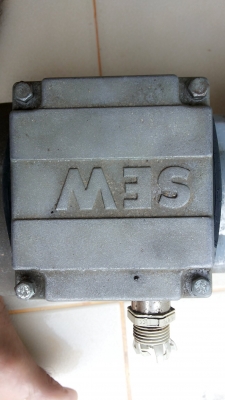 ขายมอเตอร์ไฟฟ้าพร้อมเกียร์ทดรอบ ขายมอเตอร์ไฟฟ้าพร้อมเกียร์ทดรอบ