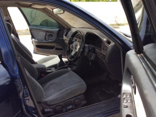 ขายรถมิตซู อัลติมา ปี 93 เครื่องเดิม 2.0 หัวฉีด เกียร์ธรรมดา ติดแก๊ส LPG  เพาเวอร์ ไฟฟ้าทั้งคัน แอร์เย็น ตัวถังเดิม มีรอยการใช้งาน แม็ก 17 รถขับดี ภาษีปี 58 รถขับได้เลยครับ ขายถูกครับ