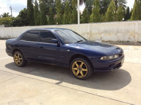 ขายรถมิตซู อัลติมา ปี 93 เครื่องเดิม 2.0 หัวฉีด เกียร์ธรรมดา ติดแก๊ส LPG  เพาเวอร์ ไฟฟ้าทั้งคัน แอร์เย็น ตัวถังเดิม มีรอยการใช้งาน แม็ก 17 รถขับดี ภาษีปี 58 รถขับได้เลยครับ ขายถูกครับ