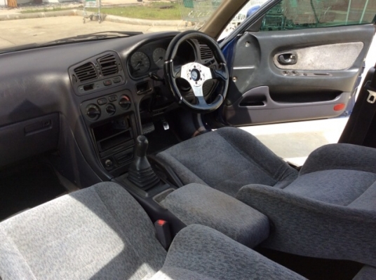 ขายรถมิตซู อัลติมา ปี 93 เครื่องเดิม 2.0 หัวฉีด เกียร์ธรรมดา ติดแก๊ส LPG  เพาเวอร์ ไฟฟ้าทั้งคัน แอร์เย็น ตัวถังเดิม มีรอยการใช้งาน แม็ก 17 รถขับดี ภาษีปี 58 รถขับได้เลยครับ ขายถูกครับ