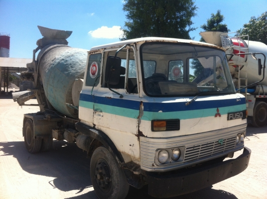 ขาย6ล้อ MITSUBISHI โม่ปูนเป็นโม่โซ่ เครื่อง6D15 รถใช้งานปกติทุกวัน เครื่องเกียร์ดีระบบเบรคพร้อมใช้งาน เอกสารสัญญาซื้อขาย