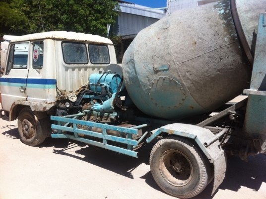 ขาย6ล้อ MITSUBISHI โม่ปูนเป็นโม่โซ่ เครื่อง6D15 รถใช้งานปกติทุกวัน เครื่องเกียร์ดีระบบเบรคพร้อมใช้งาน เอกสารสัญญาซื้อขาย