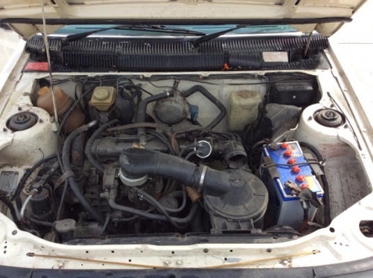 ขายรถ เปอร์โย 305 ปี 85 เครื่องเดิมๆ 1.6 เกียร์ธรรมดา ติดแก๊ส LPG ภายในเบาะหนังเดิมๆ สวย แอร์เย็น วิทยุ Cd  ตัวถังเดิมจริงๆ ไม่มีชน ไม่มีผุ สีเต็มเงา ล้อแม็กเดิม รถขับดี ภาษีปี58 พร้อมใช้ครับ