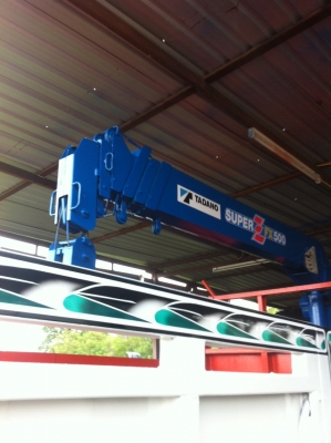 รถบรรทุก 10 ล้อติดเครน ยี่ห้อ ISUZU นางฟ้า 195 แรงม้า