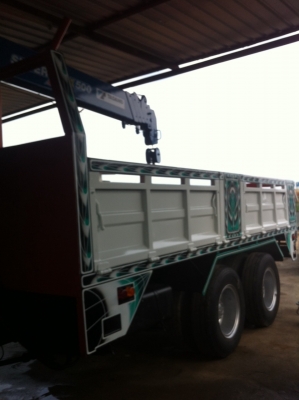 รถบรรทุก 10 ล้อติดเครน ยี่ห้อ ISUZU นางฟ้า 195 แรงม้า