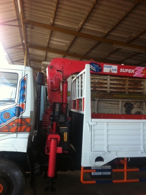 รถบรรทุก 6 ล้อ ติดเครน ยี่ห้อ HINO FC 150 แรงม้า