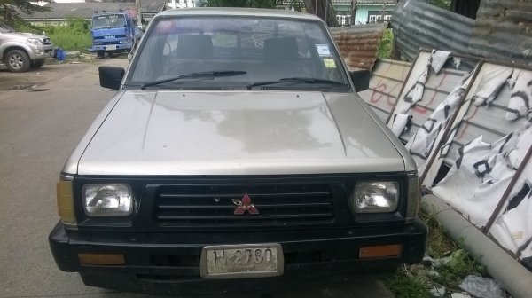 ขาย มิตซูมิซฺ MITSUBISHI : L200  80,000บ. โทร0880976758หรือ 0815711261 ต่อรองราคาได้ครับ รถสภาพดี