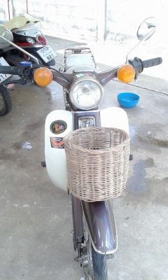 ขาย HONDA  C70 เครื่อง LIFAN 110 สตาสร์มือ สภาพสวย