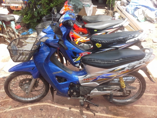 เวฟ   125  เดิมๆ