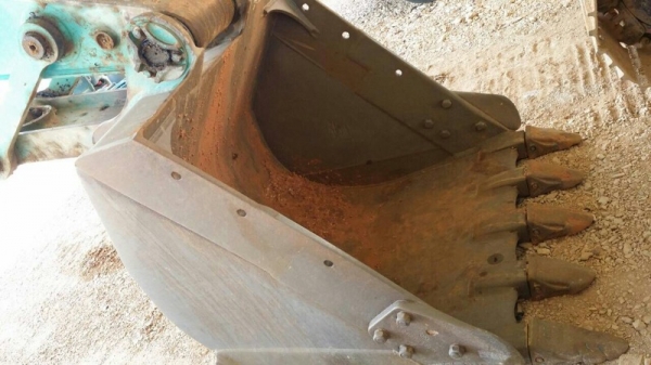 รถแบคโฮ KOBELCO  YN - 12  ( รถทำงาน 4,300 ซม. )  ,  ( ซุปเปอร์เอ็ก )   สนใจติดต่อ 081 - 6079515