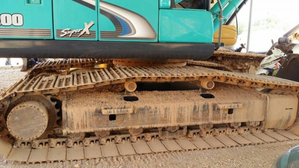 รถแบคโฮ KOBELCO  YN - 12  ( รถทำงาน 4,300 ซม. )  ,  ( ซุปเปอร์เอ็ก )   สนใจติดต่อ 081 - 6079515