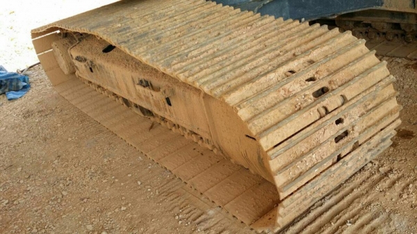 รถแบคโฮ KOBELCO  YN - 12  ( รถทำงาน 4,300 ซม. )  ,  ( ซุปเปอร์เอ็ก )   สนใจติดต่อ 081 - 6079515