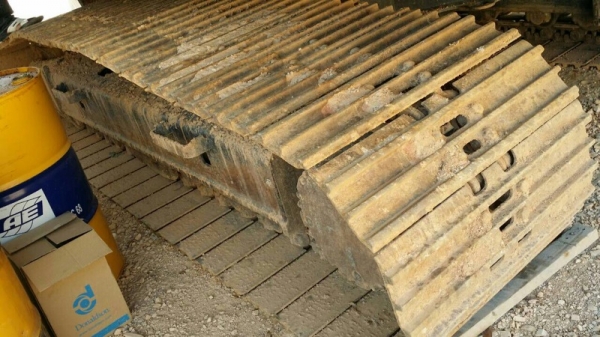 รถแบคโฮ KOBELCO  YN - 12  ( รถทำงาน 4,300 ซม. )  ,  ( ซุปเปอร์เอ็ก )   สนใจติดต่อ 081 - 6079515