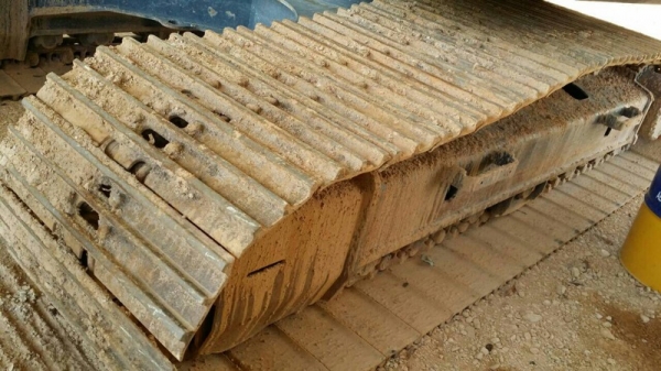 รถแบคโฮ KOBELCO  YN - 12  ( รถทำงาน 4,300 ซม. )  ,  ( ซุปเปอร์เอ็ก )   สนใจติดต่อ 081 - 6079515