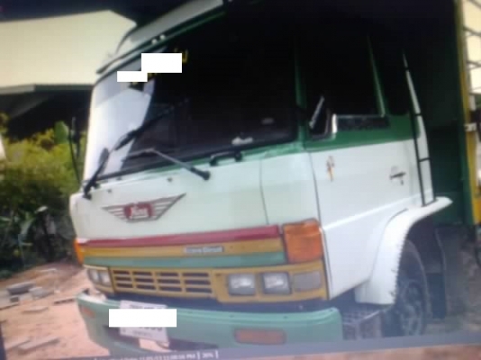 ขาย F17 เครื่อง EH700 168 แรง หกล้อ พร้อมใช้ โทร 088-4501277