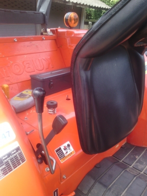 คูโบต้าL47 ปี56เจ้าเดียวมือเดียว 521ชั่วโมงสวยกิ๊บ. อุปกรณ์3อย่างจอบหมุนดันหน้าผานหลัง คูโบต้าL47 ปี56เจ้าเดียวมือเดียว 521ชั่วโมงสวยกิ๊บ. อุปกรณ์3อย่างจอบหมุนดันหน้าผานหลัง